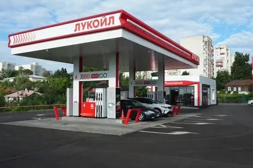 В Курской области запретили продавать бензин в канистры